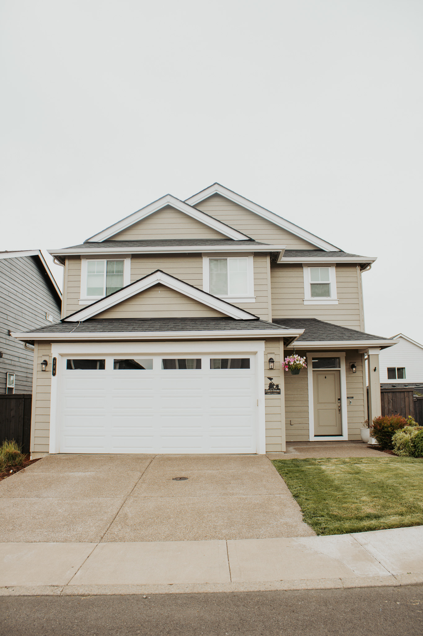 289 Northeast Arrowhead Drive